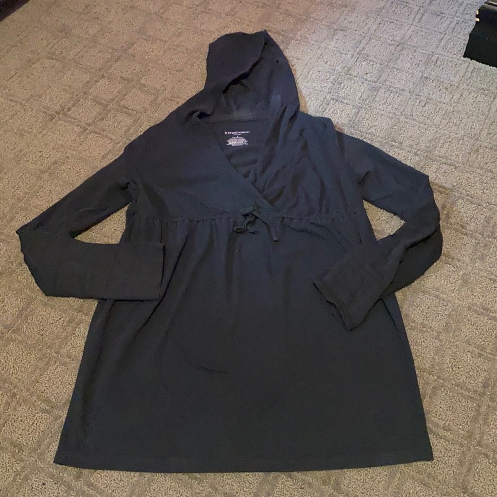 HP 🎉 Liz Lange maternity top